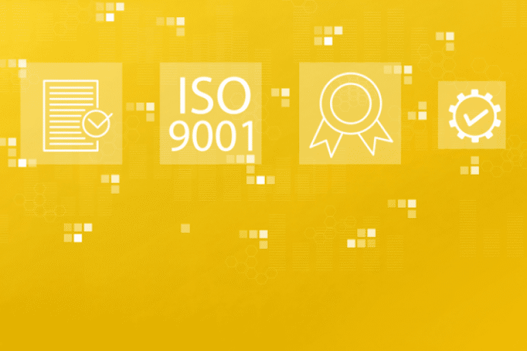 Certificação ISO 9001 em fundo amarelo